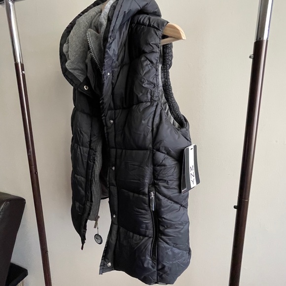 MNY PERFORMANCE - PUFFER VEST - Picture 3 of 6